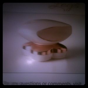 Ladies electric razor